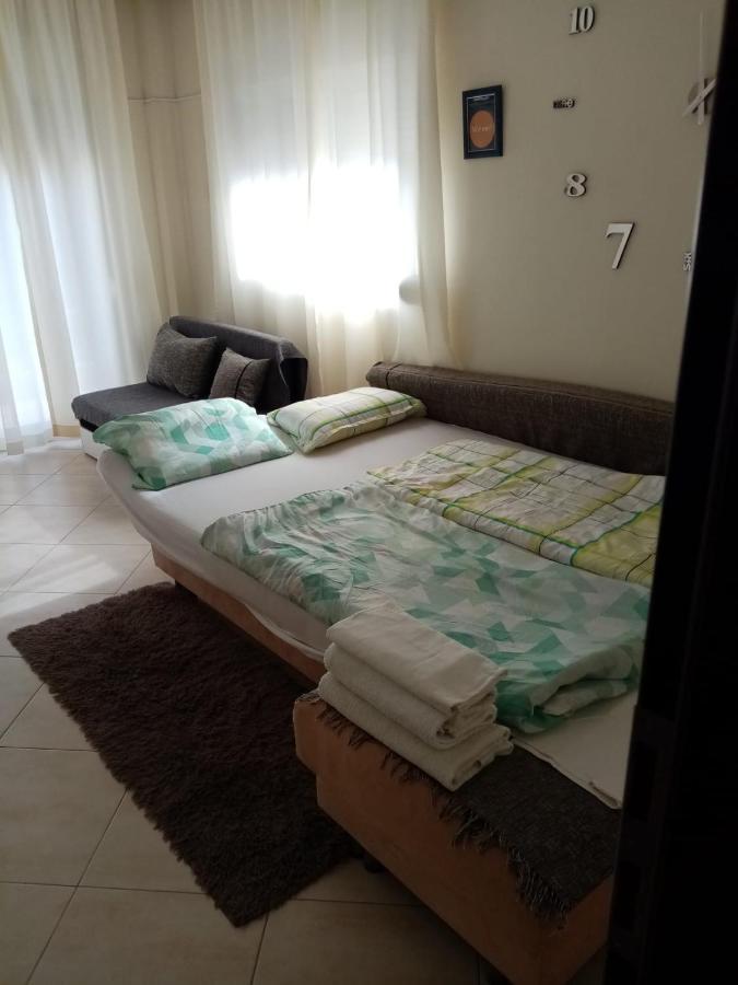 Apartment By The Beach Néoi Epivátai Exteriér fotografie
