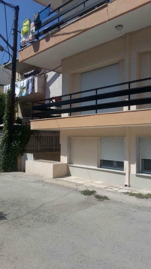 Apartment By The Beach Néoi Epivátai Exteriér fotografie